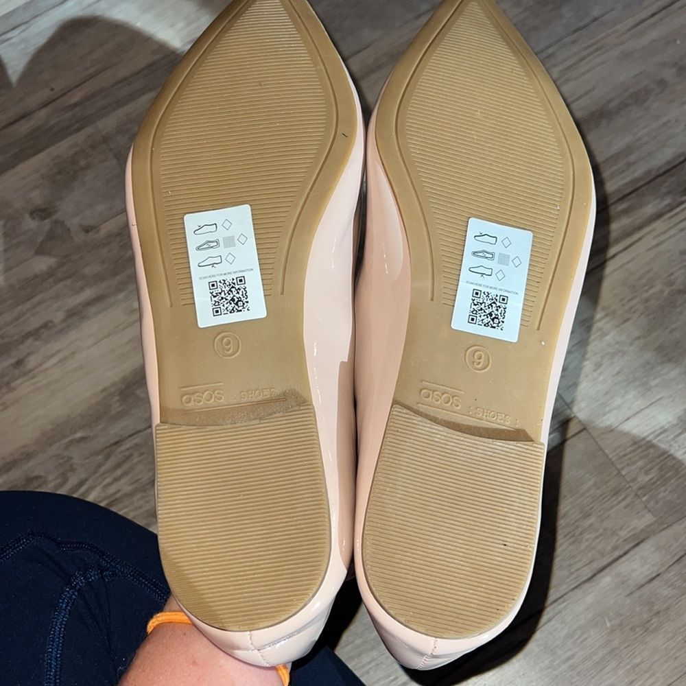 ASOS design flats - Picture 3 of 7